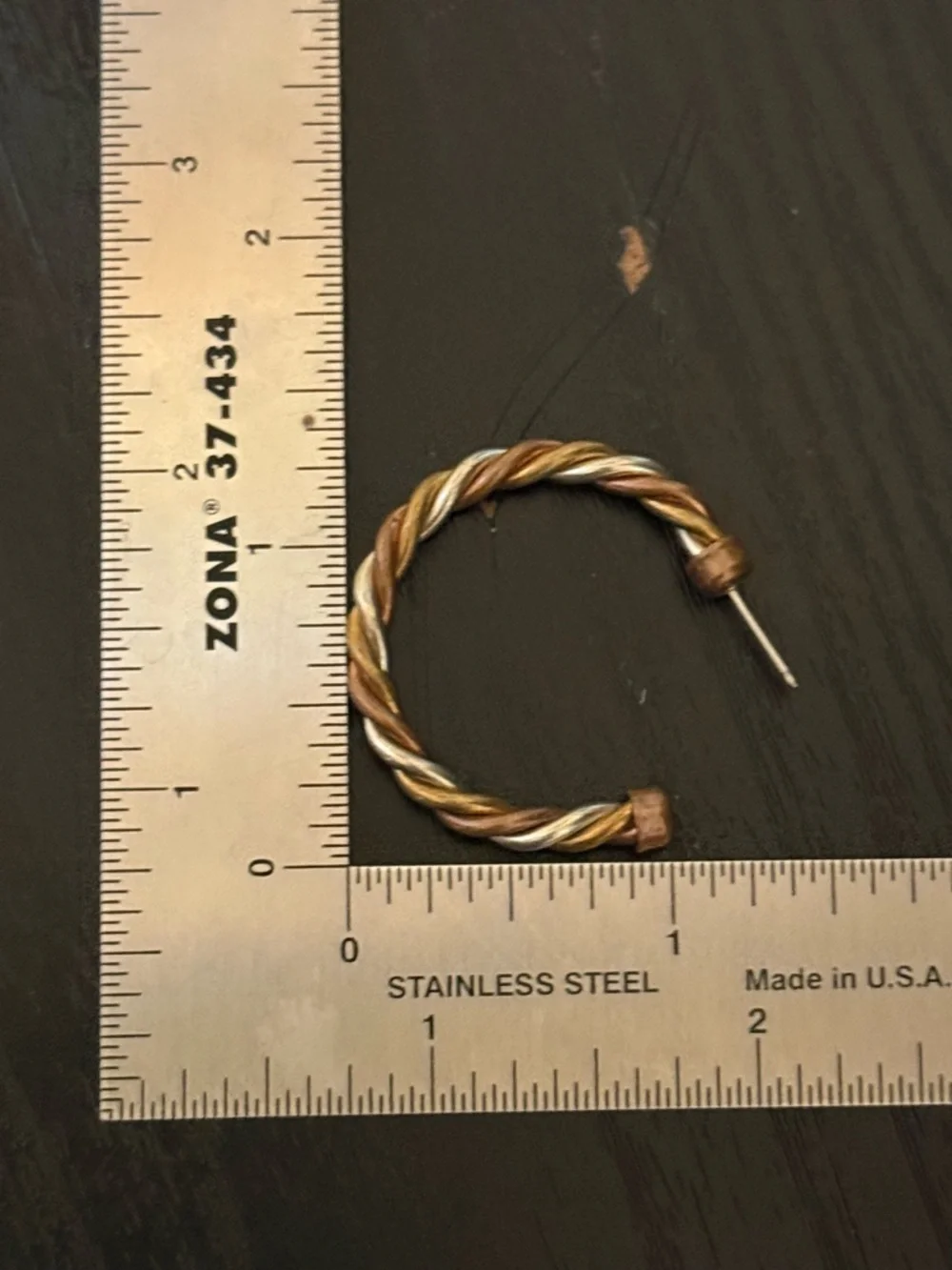 Gold and Black Hoop Earrings‎
